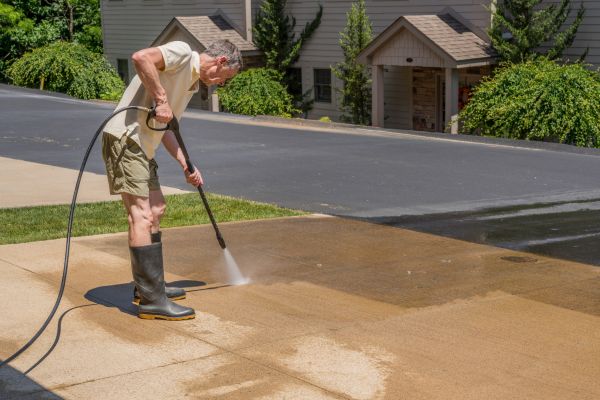 Concrete Driveway Cleaning - Concrete Driveway Cleaning Tuscaloosa, Alabama