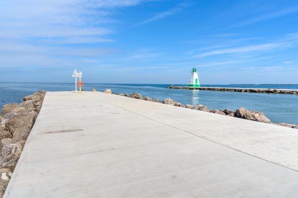 Concrete Dock Installation - Concrete Dock Installation Lubbock, Texas