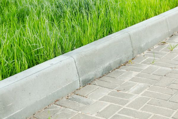 Concrete Landscape Curbing - Concrete Landscape Curbing Spring Hill, Florida