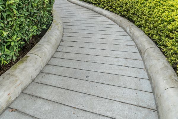Pathway Curbing