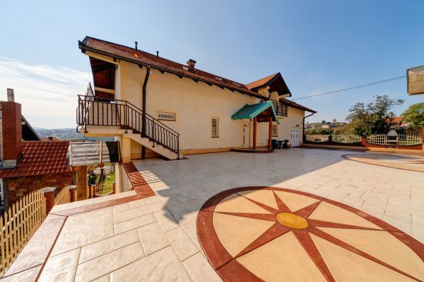 Colored Stamped Concrete Service